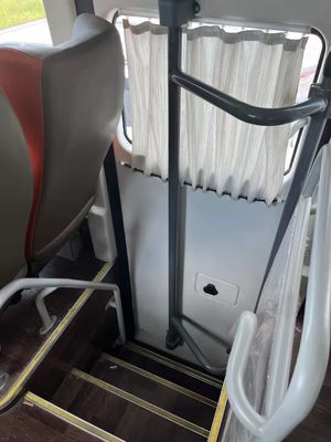 48 sièges Autobus Yutong d'occasion Diesel Autobus de luxe d'occasion produits en octobre 2020