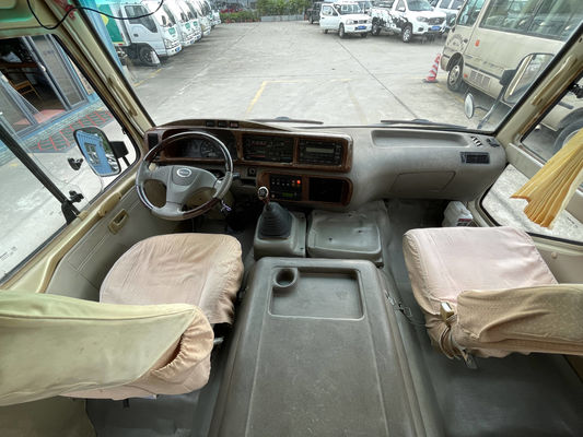 Minibus d'occasion King Long 23 places, modèle conduite à gauche