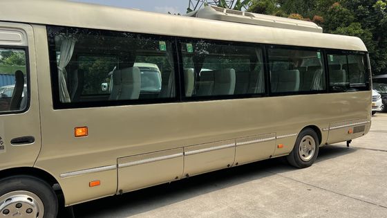 2016 Année 31 sièges Autobus d'occasion Volant à gauche Mini-autobus à roues de montagne d'occasion