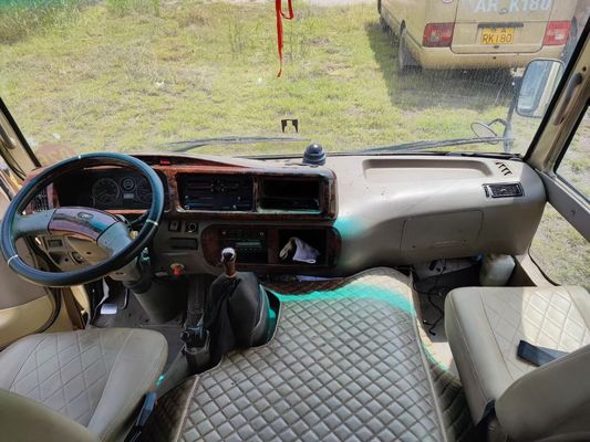Autobus touristique Golden Dragon de seconde main 22 places Autobus de première propriété avec climatisation
