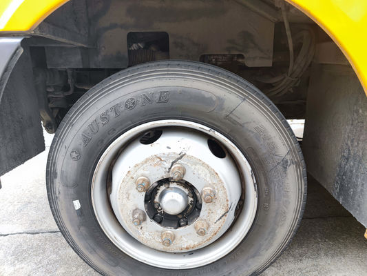 Véhicule diesel de seconde main 36 sièges scolastique Autobus Yutong LHD