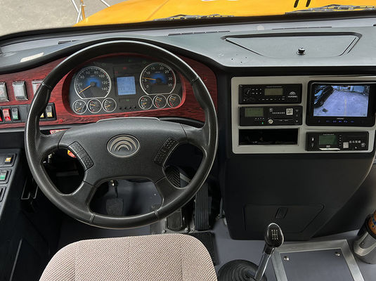 Autobus scolaire jaune d'occasion 46 places Transmission manuelle Autobus YuTong d'occasion
