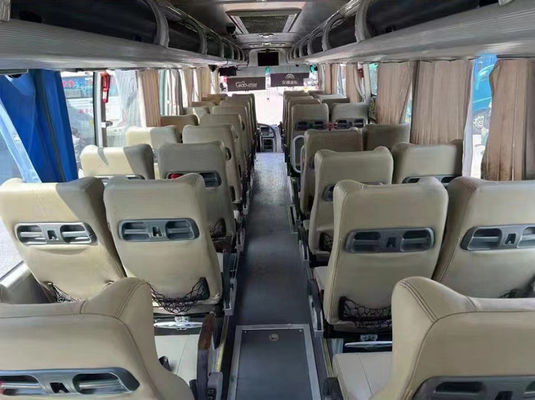 Autobus Yutong d'occasion durable 47 places Autobus touristique LHD d'occasion avec 2 portes