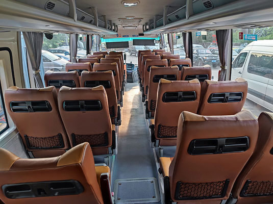 Autocars et autobus d'occasion Euro 5 LHD HIGER Diesel d'occasion 38 places