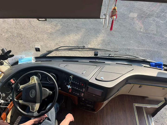 Autobus touristique d'occasion 54 places Autobus d'occasion à gauche