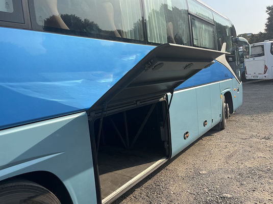 Yutong Bus touristique d'occasion 54 sièges Autobus d'occasion à gauche