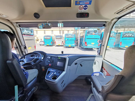 LHD Yutong bus de luxe d'occasion 31 places avec boîte automatique