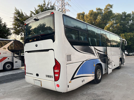 Octobre 2016 Yutong 47 sièges LHD Autobus d'occasion avec moteur diesel