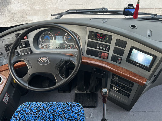Octobre 2016 Yutong 47 sièges LHD Autobus d'occasion avec moteur diesel