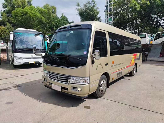 Minibus Toyota Coaster de seconde main de 11 places avec transmission manuelle