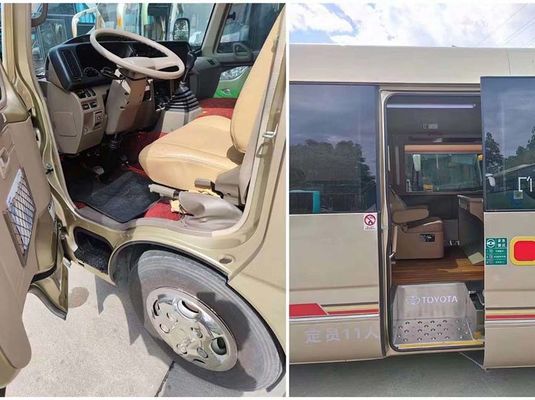 Minibus Toyota Coaster de seconde main de 11 places avec transmission manuelle