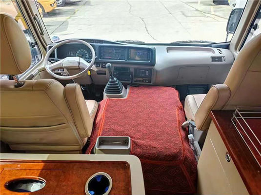 Minibus Toyota Coaster de seconde main de 11 places avec transmission manuelle