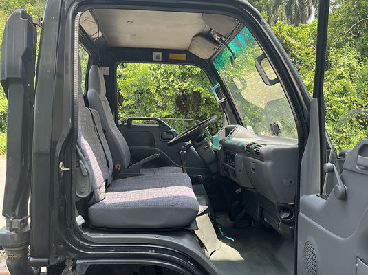 Les camions à usage moyen, les véhicules utilitaires d'occasion Isuzu.