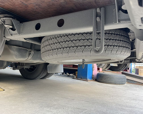 23 places utilisées  Bus 7m Essence Utilisé Mini Bus