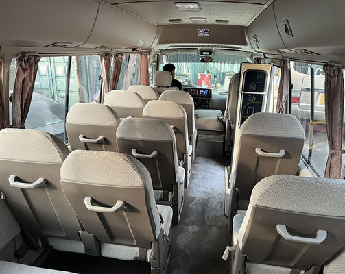 23 places utilisées  Bus 7m Essence Utilisé Mini Bus