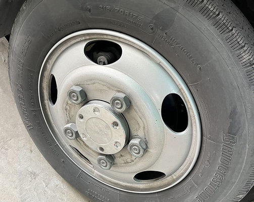 23 places utilisées  Bus 7m Essence Utilisé Mini Bus