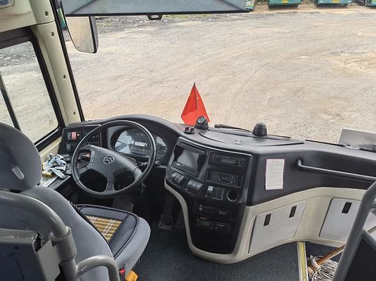 Autobus diesel Euro 5 Autobus touristique d'occasion LHD Direction 12m