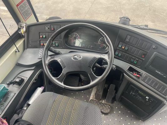 Autobus électrique pur KING LONG blanc de 11 mètres et 48 places équipé de batteries CATL
