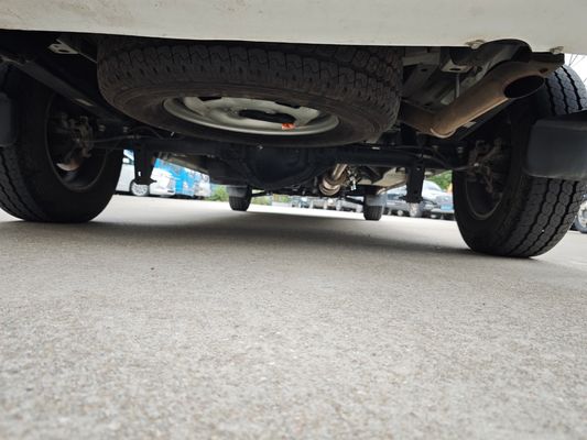 Minibus d'occasion 14 places Diesel Jiangling Transit CN-4 Van avec une vitesse maximale de 145 km/h