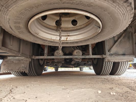 Autobus scolaire jaune d'occasion 2015 de 56 places avec moteur diesel et vitesse maximale de 80 km/h