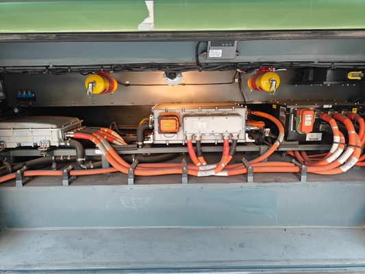 Autobus électrique de type 48 places d'occasion, entièrement électrique, de Golden Dragon en 2018, avec voie arrière de 1860