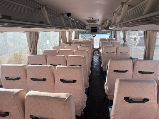 Un bus King Long jaune d'occasion avec moteur Yuchai de 63 places et transmission manuelle