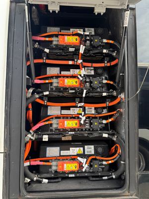 Un bus Shenlong d'occasion de 10 mètres et 36 places