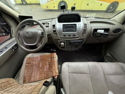 Véhicule utilitaire d'occasion Maxus 10 places, fourgonnette d'occasion Maxus