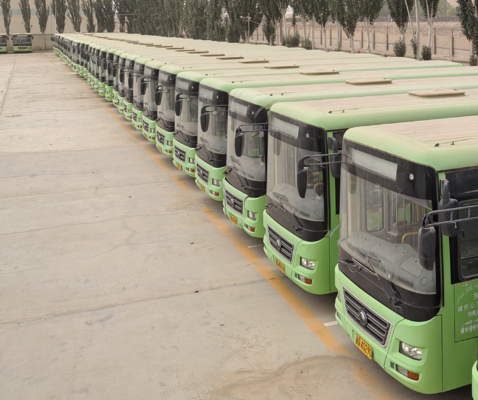 Bus urbain d'occasion de 8 mètres LHD de 2017 avec conception en 2 étapes et cylindrée de 3800 ml